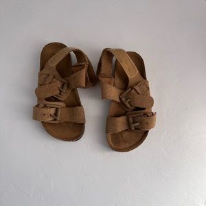 Zara toddler sandals. Size 22/6